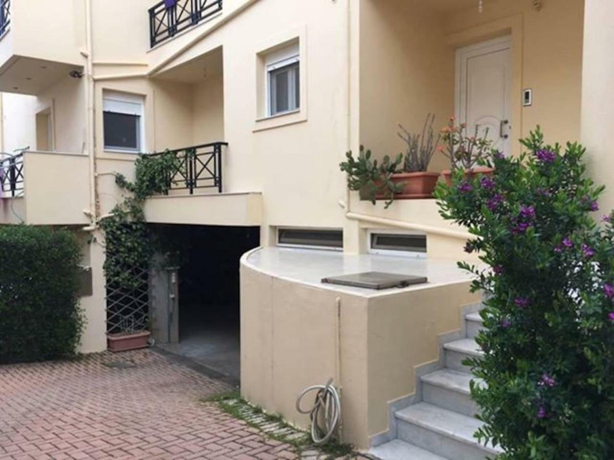 A Quiet Apartment Close To The Sea 古瓦伊 外观 照片